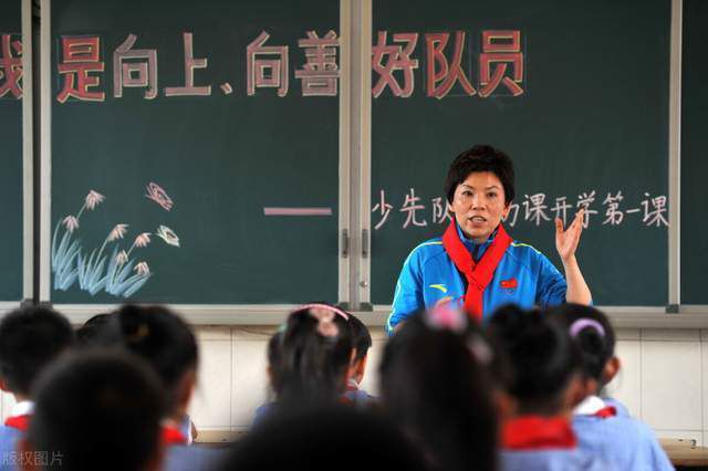 在中国盲人协会的指导下，去年12月17日移动电影院在无障碍电影发展与推广研讨会上正式发布无障碍版，旨在利用移动互联网的优势，把每一部智能手机都变成无障碍电影的放映机，将无障碍电影以一键直达的方式，快速便捷地送到每一位视力残疾人的怀里